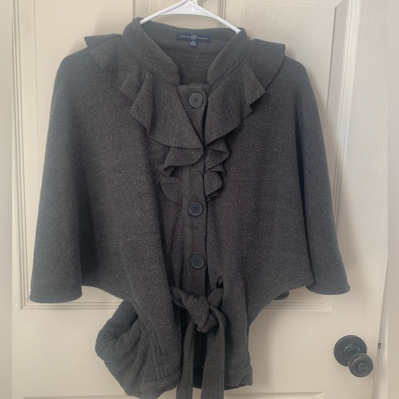 Gap size Medium Grey Cardigan Cape Style with Belt - Picture 1 of 7